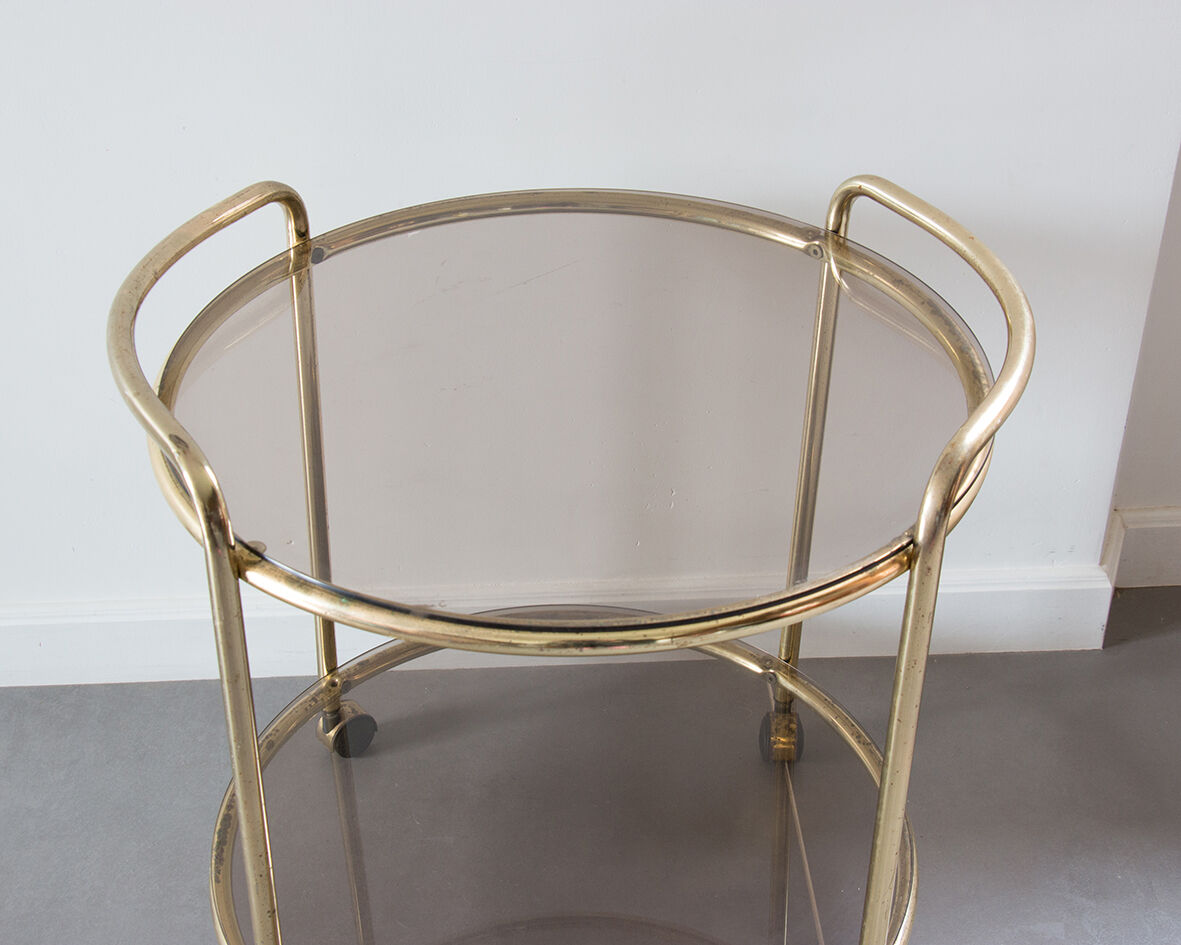 Golden serving table