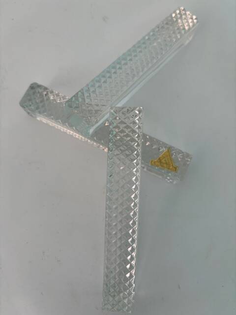 Set of 12 knife rests in a cut crystal box
