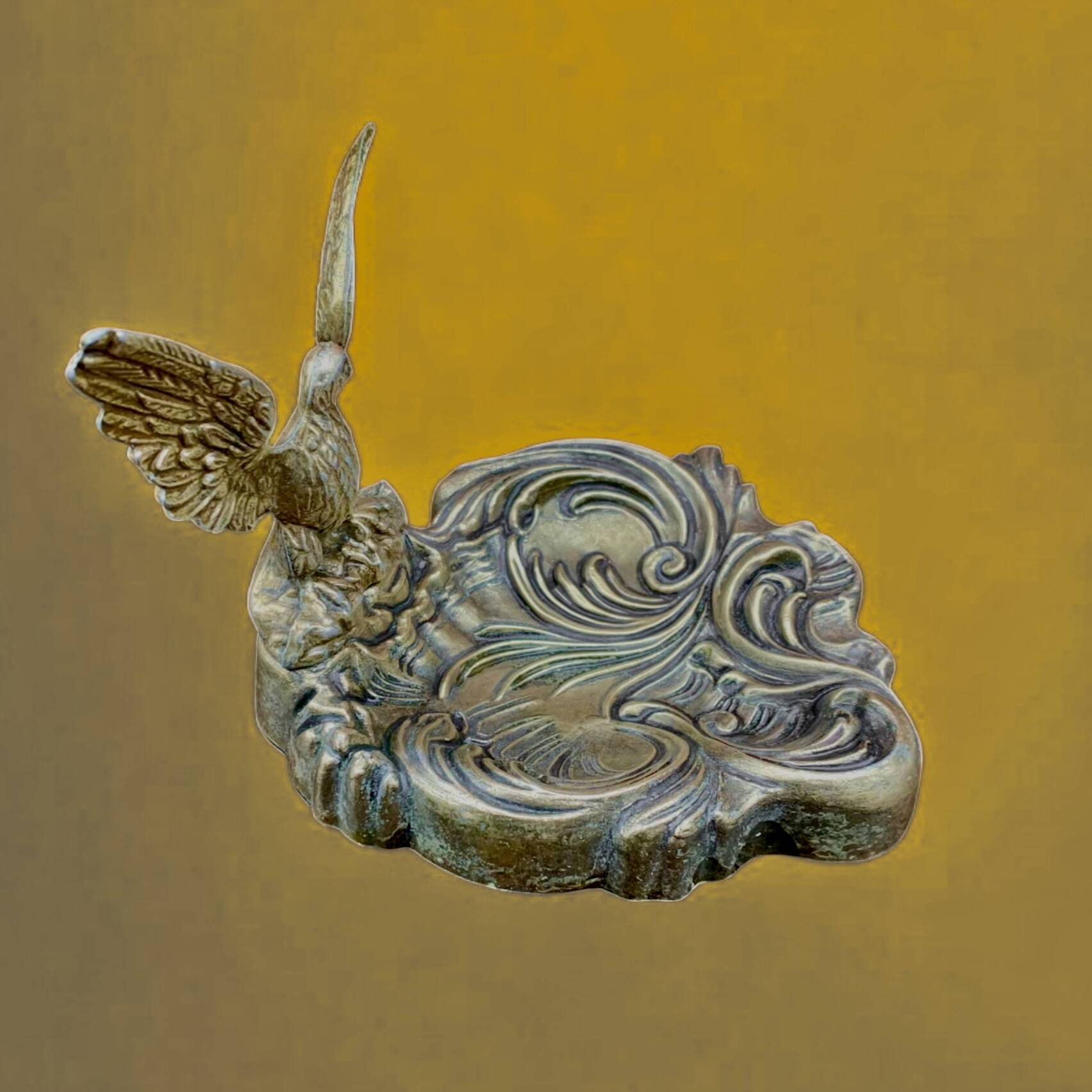 Antique decorative brass ashtray or pocket emptier - Made in Italy - Registered Design