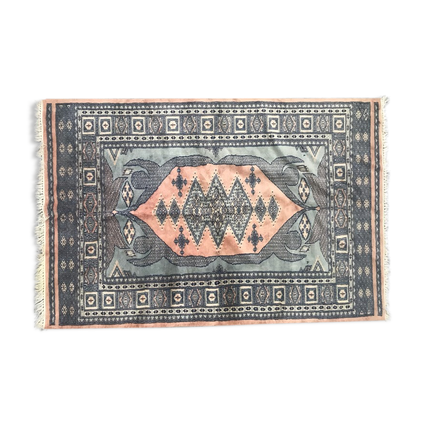 Handmade Pakistani vintage rug - 122x182 cm