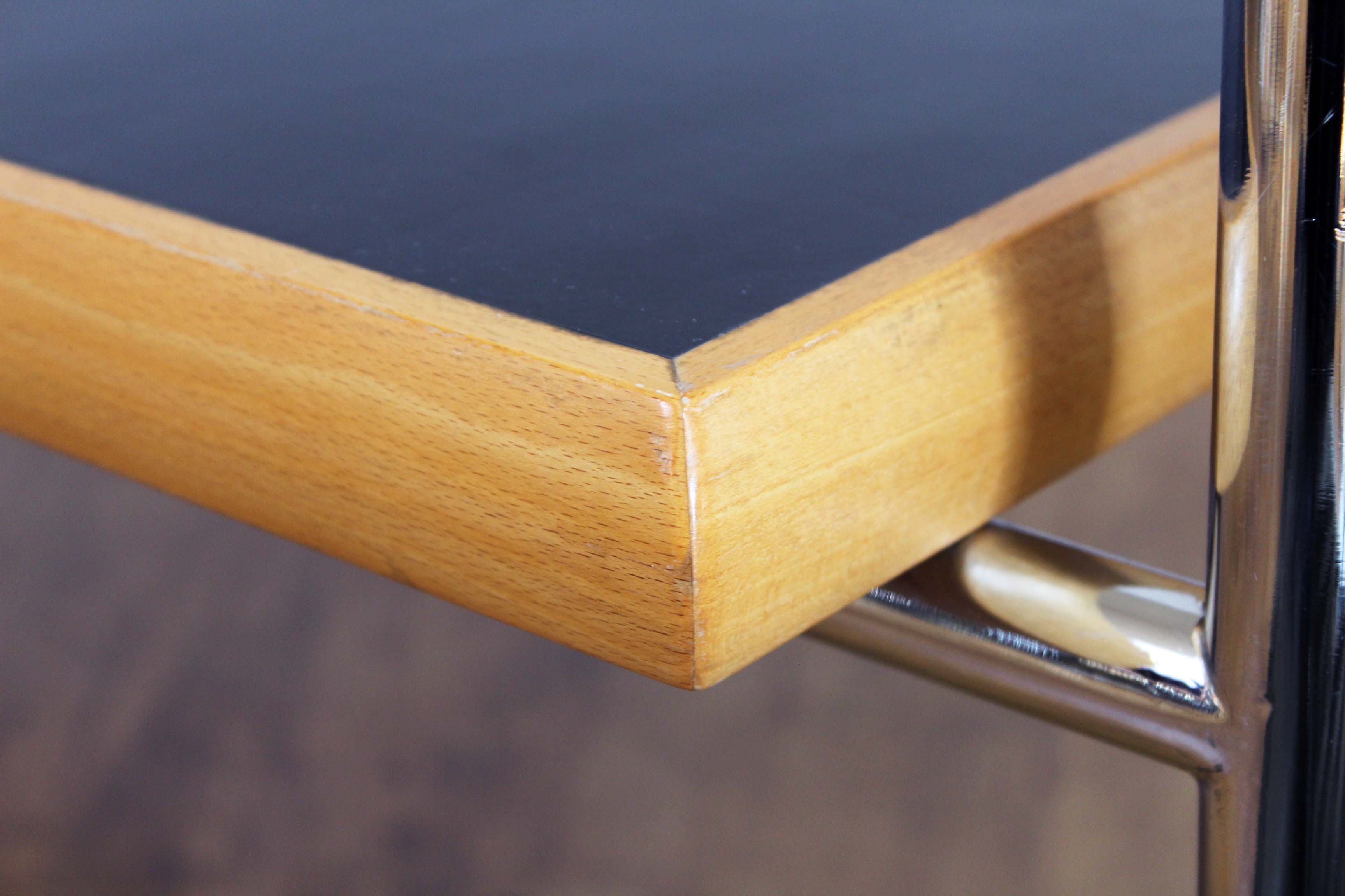 Coffee table Bauhaus style