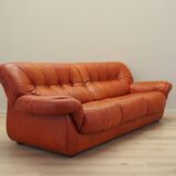 Red leather sofa, Italian design, 1970s, manufacturer: PelleRossi