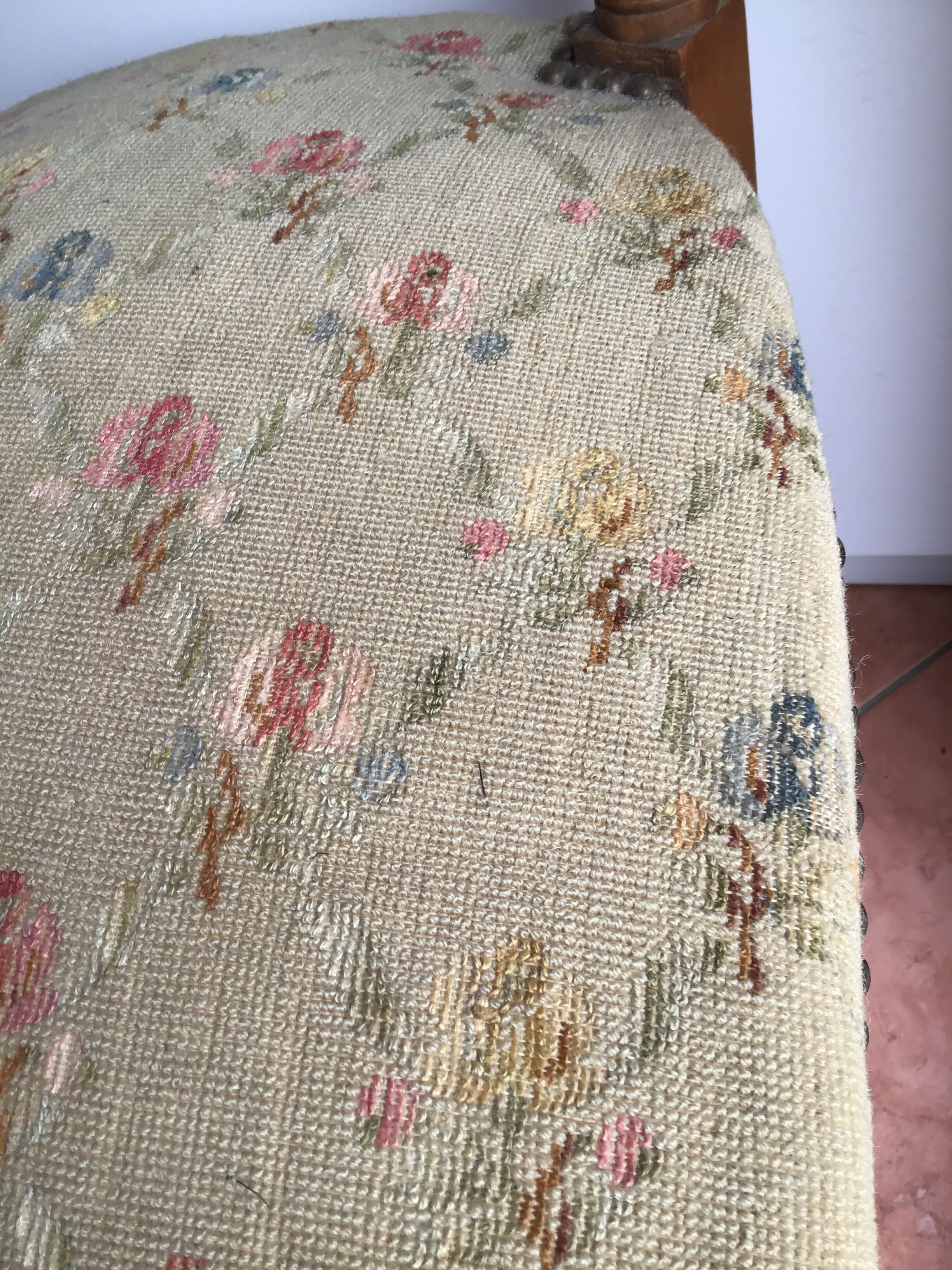 Carved wood-lined chair