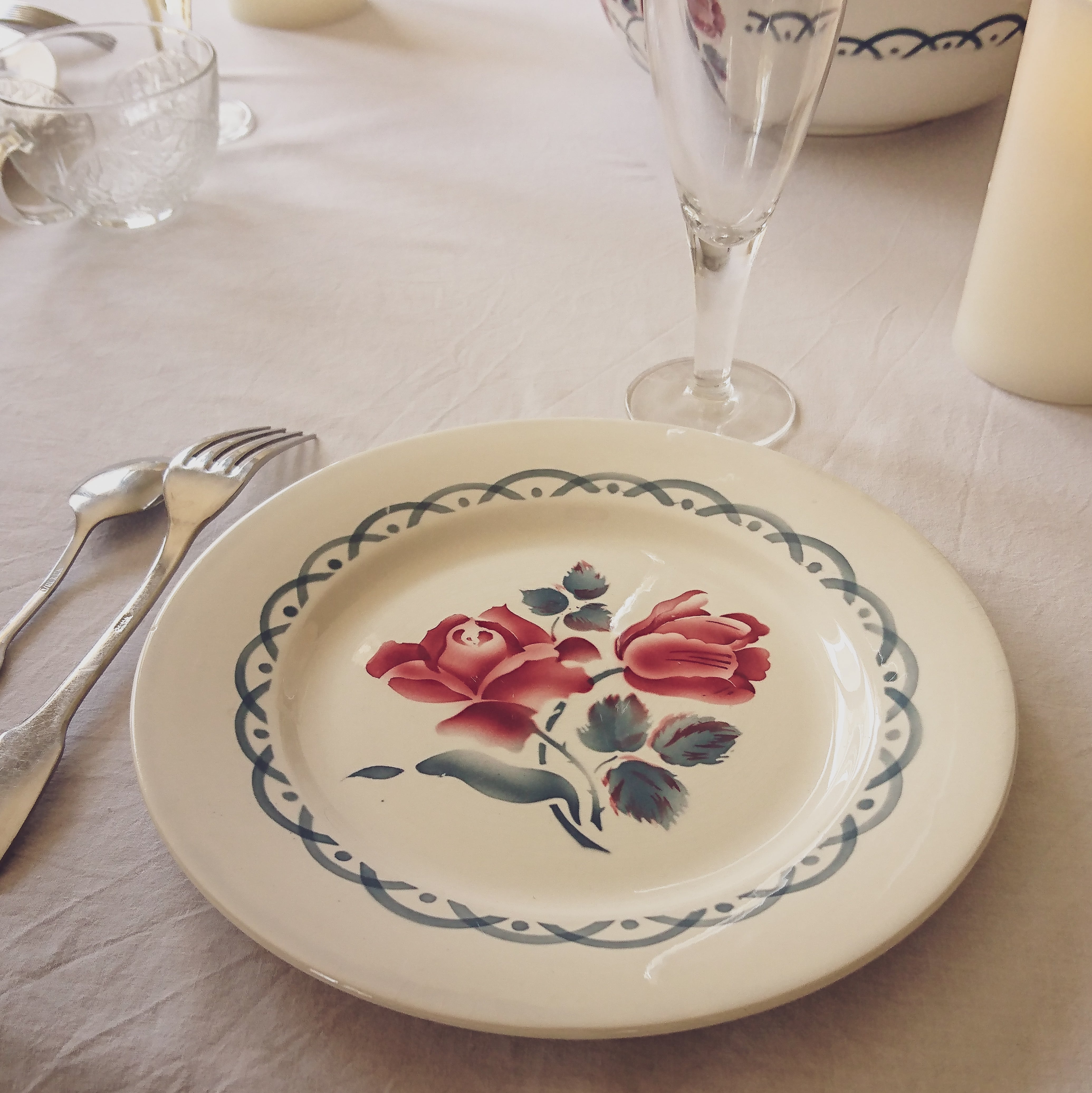 Set of 6 flat plates Digoin Sarreguemines CANNES