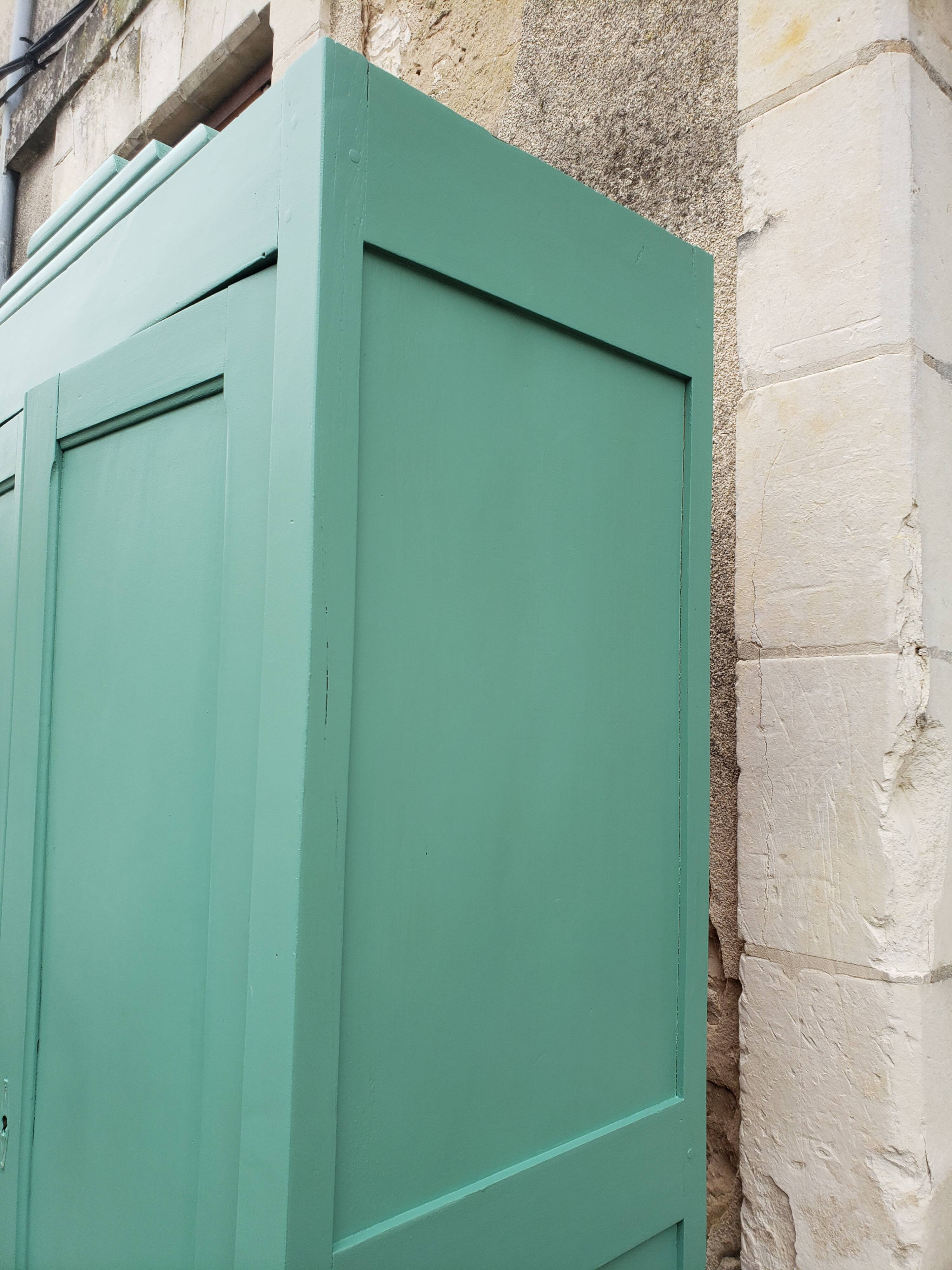 Parisian wardrobe patina green "favourites"