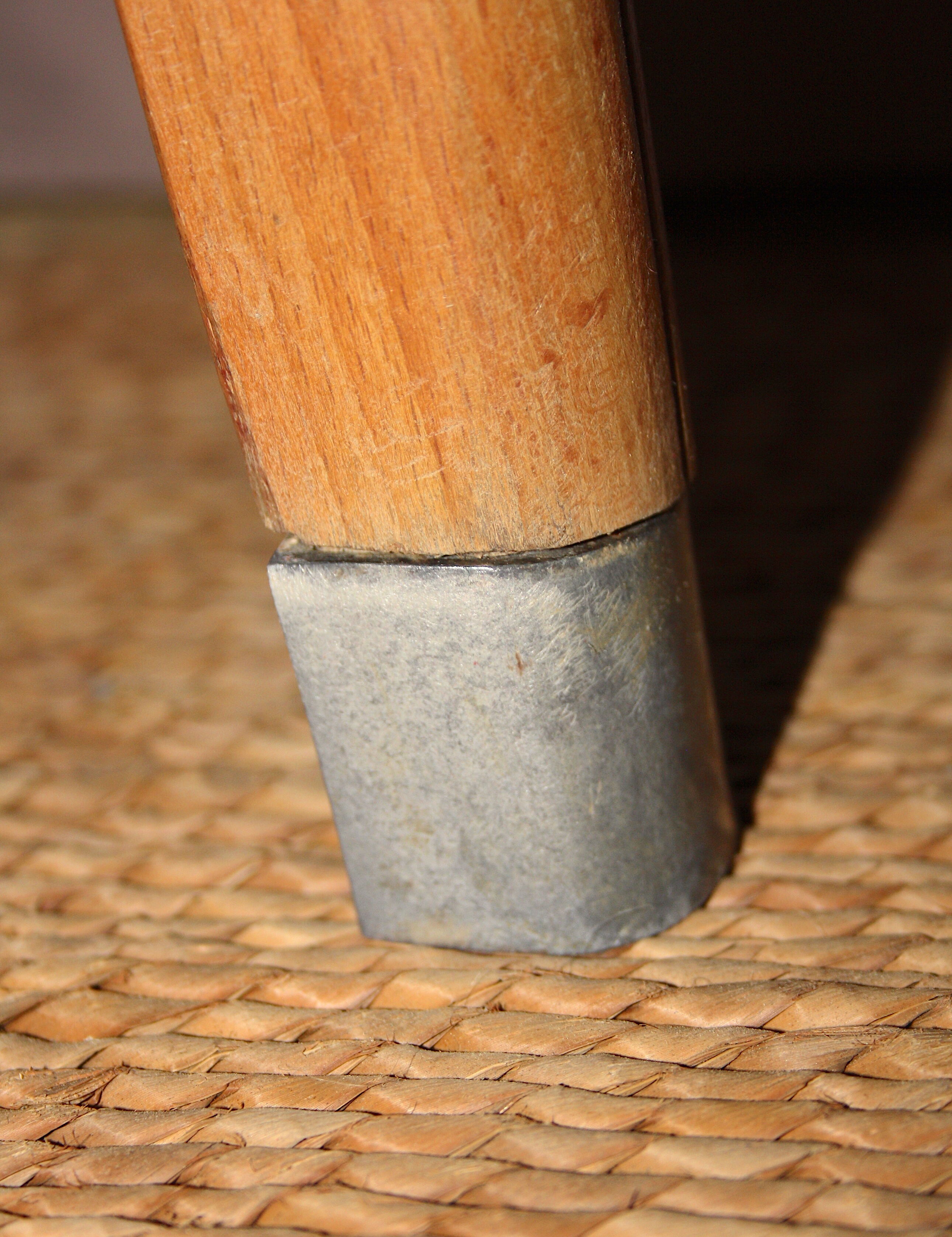 Efji extendable table form the 50s