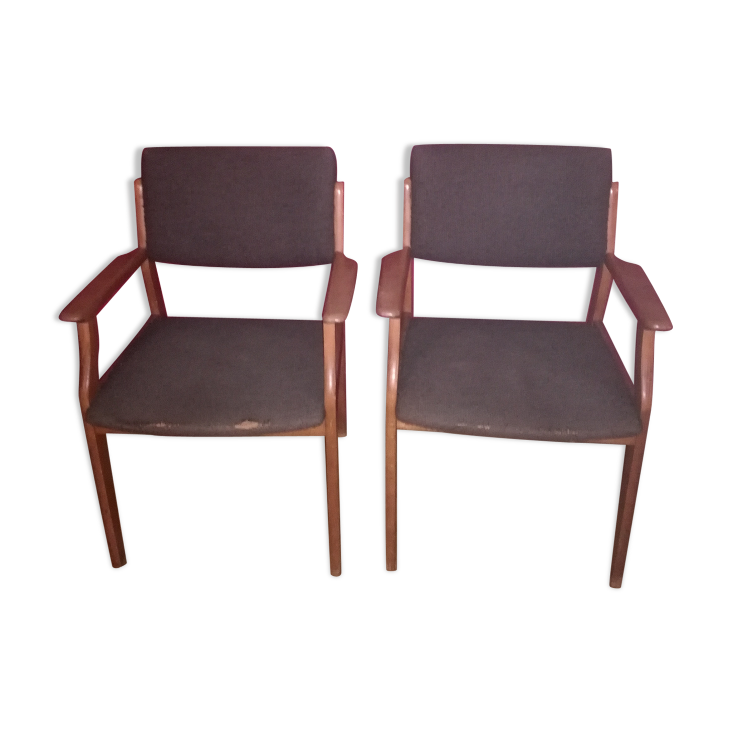 Duo de fauteuils scandinaves