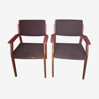 Duo de fauteuils scandinaves