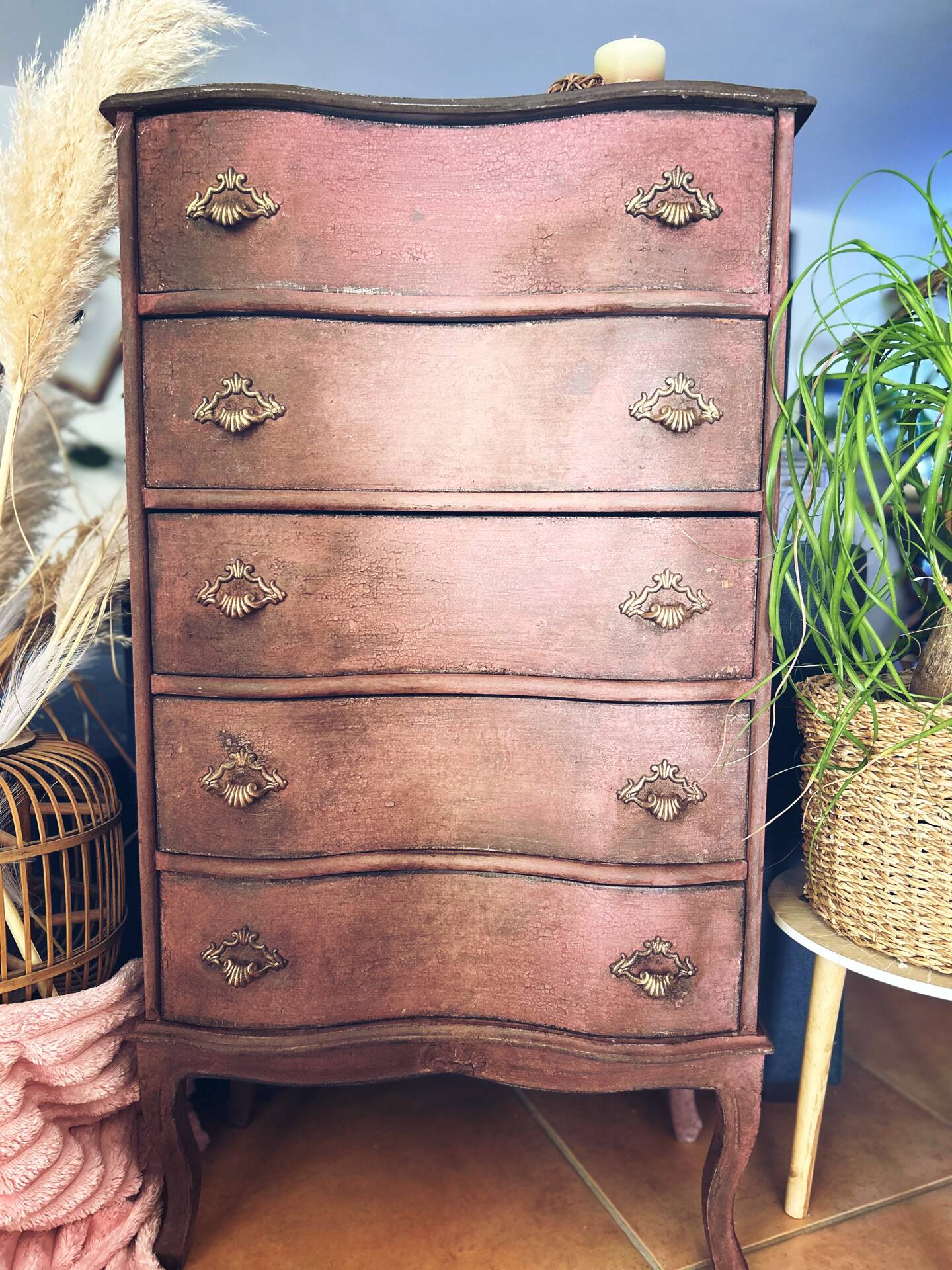 Patinated vintage chest of drawers