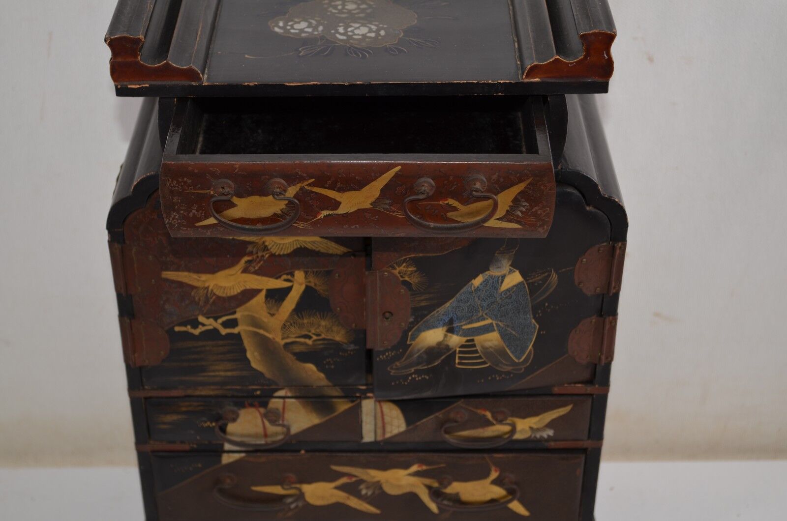 Box Japan early twentieth century