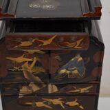 Box Japan early twentieth century