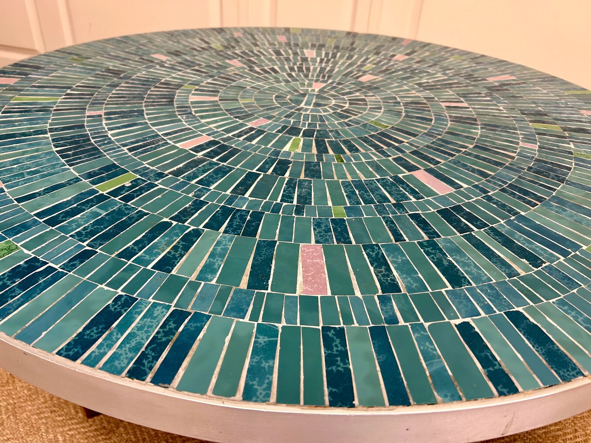 Table basse en mosaïque turquoise par Berthold Müller-Oerlinghausen, Allemagne, années 1960.