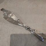 Silver-plated asparagus tongs with guilloche decoration and goldsmith Christofle