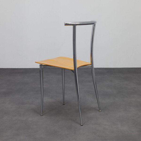 Ensemble rare de 4 chaises de salle à manger postmodernes par Segis, Italie, années 1990.