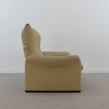 Set (2) Cassina Maralunga Sofas in beige Bouchlé-Fabrics by Vico Magistrett