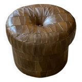 Pouf / coffre en patchwork de cuir kaki style De Sede
