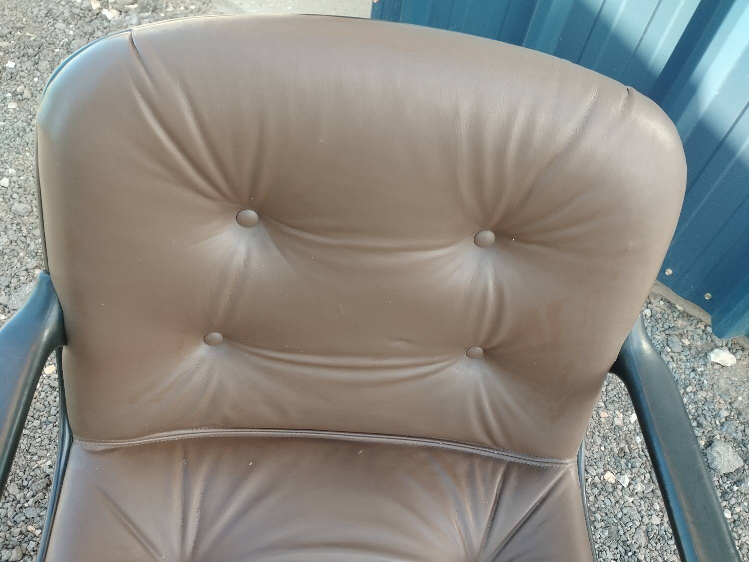 Vintage design office chair