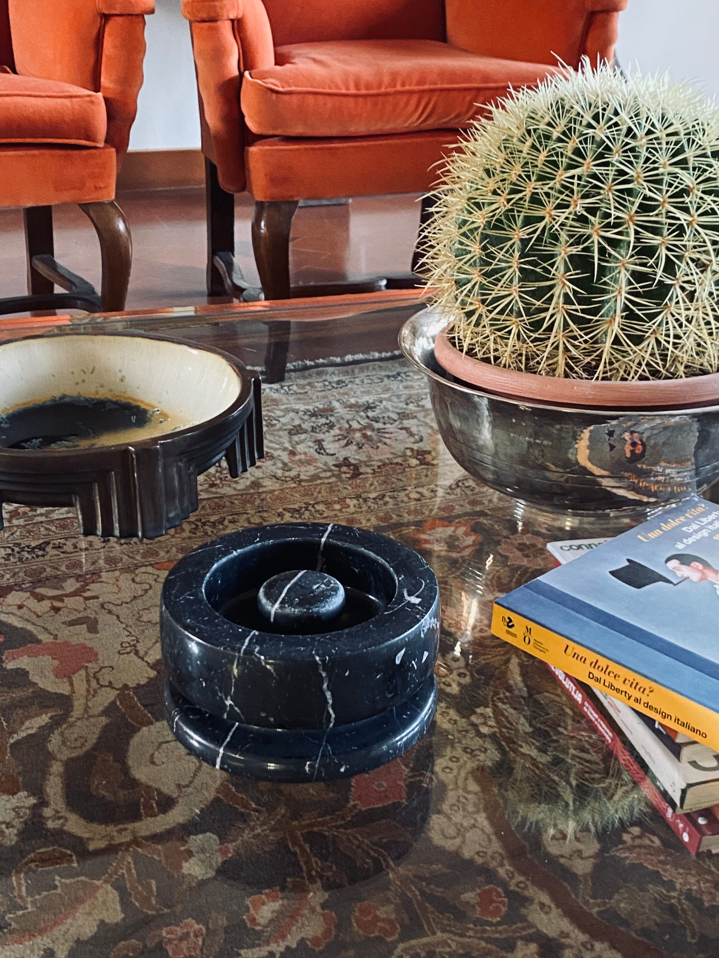 Cendrier 8532, Angelo Mangiarotti, Knoll International Années 1970