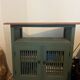 Meuble vintage relooké vert sauge et bois
