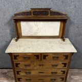 In the Spirit of the Nancy School: Art Nouveau chest of drawers in oak