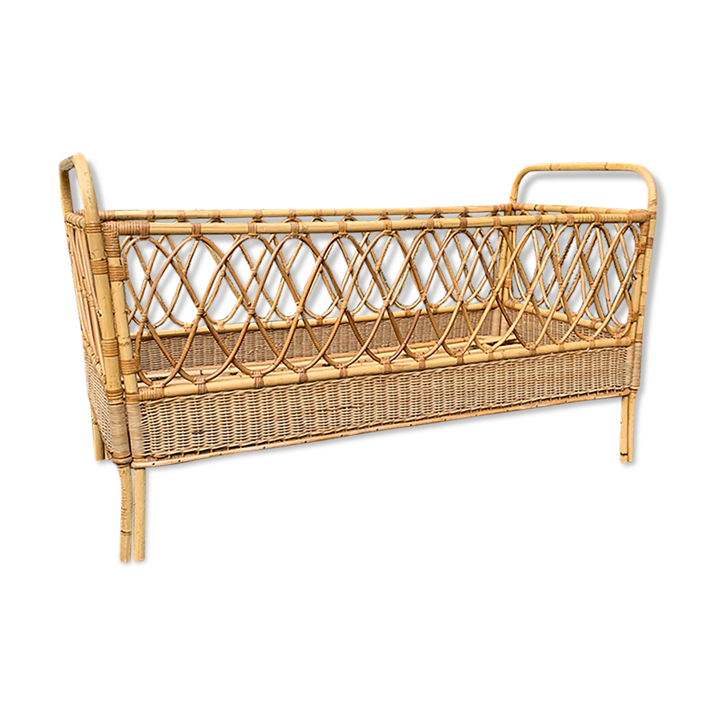 Rattan bed for children