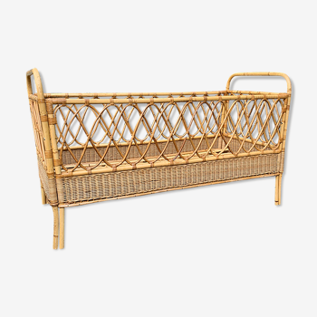 Rattan bed for children