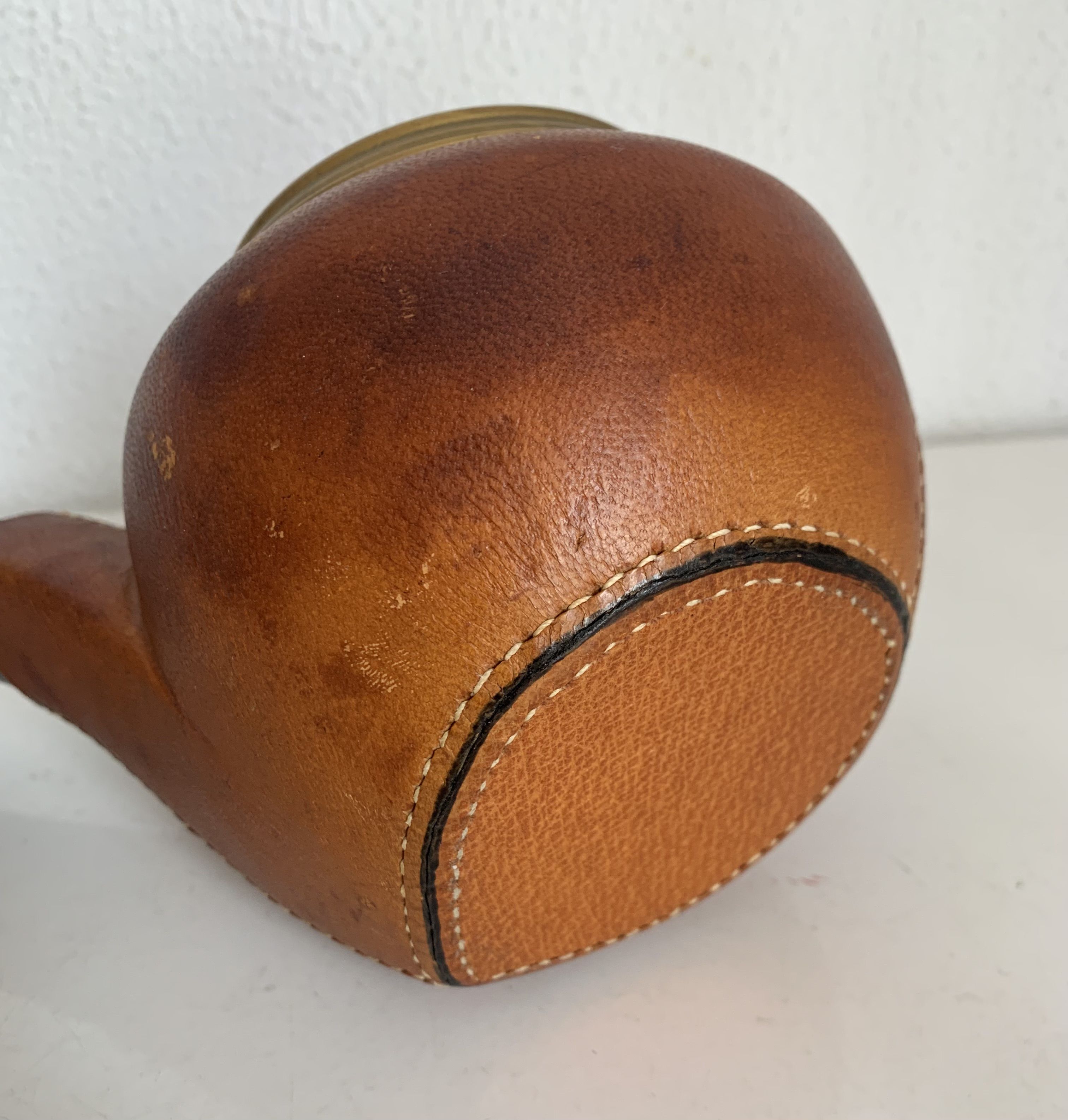 Vintage cigarette holder 1960 Longchamp leather fawn pipe - 24 x 15 cm
