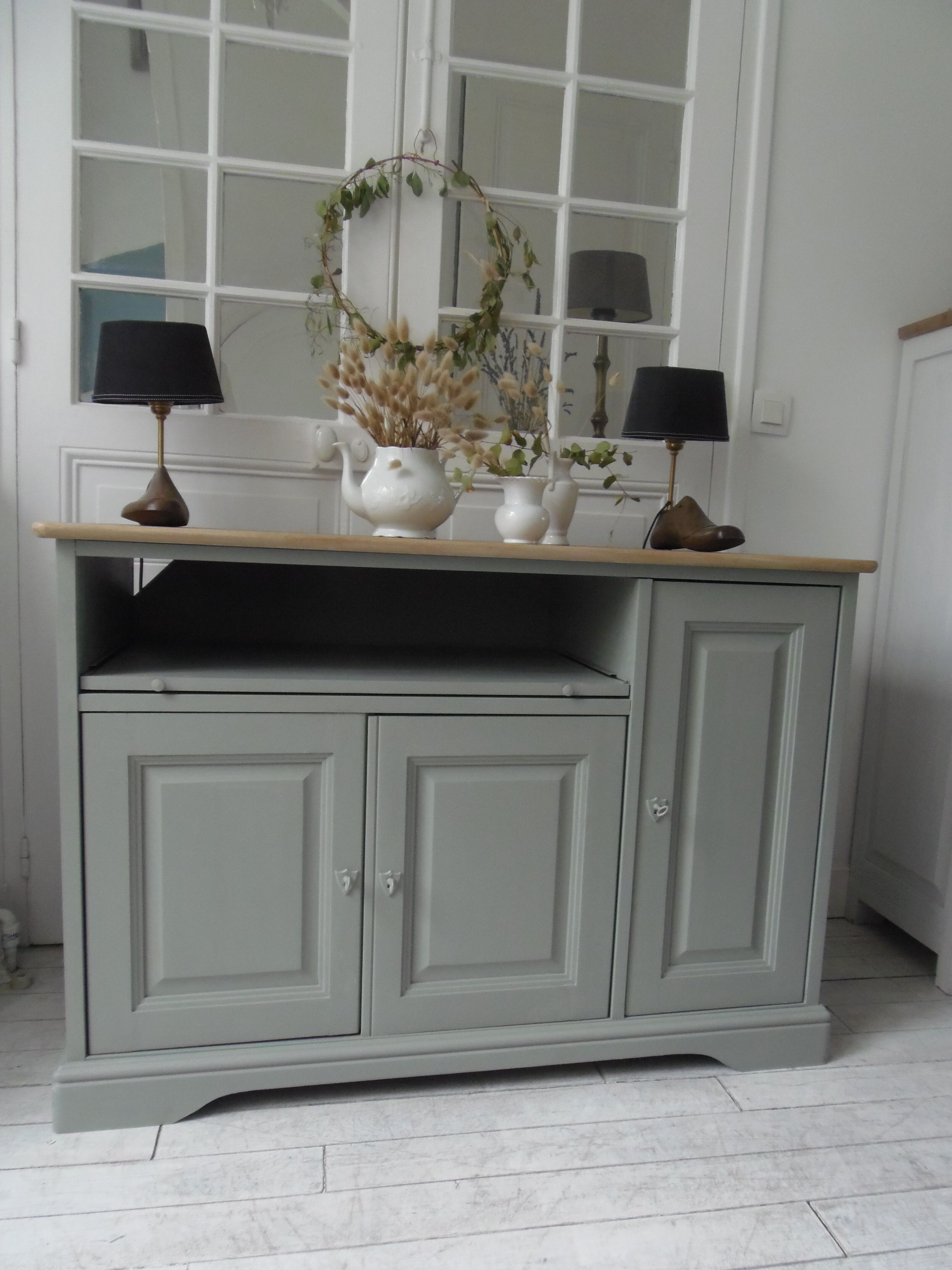 Sideboard