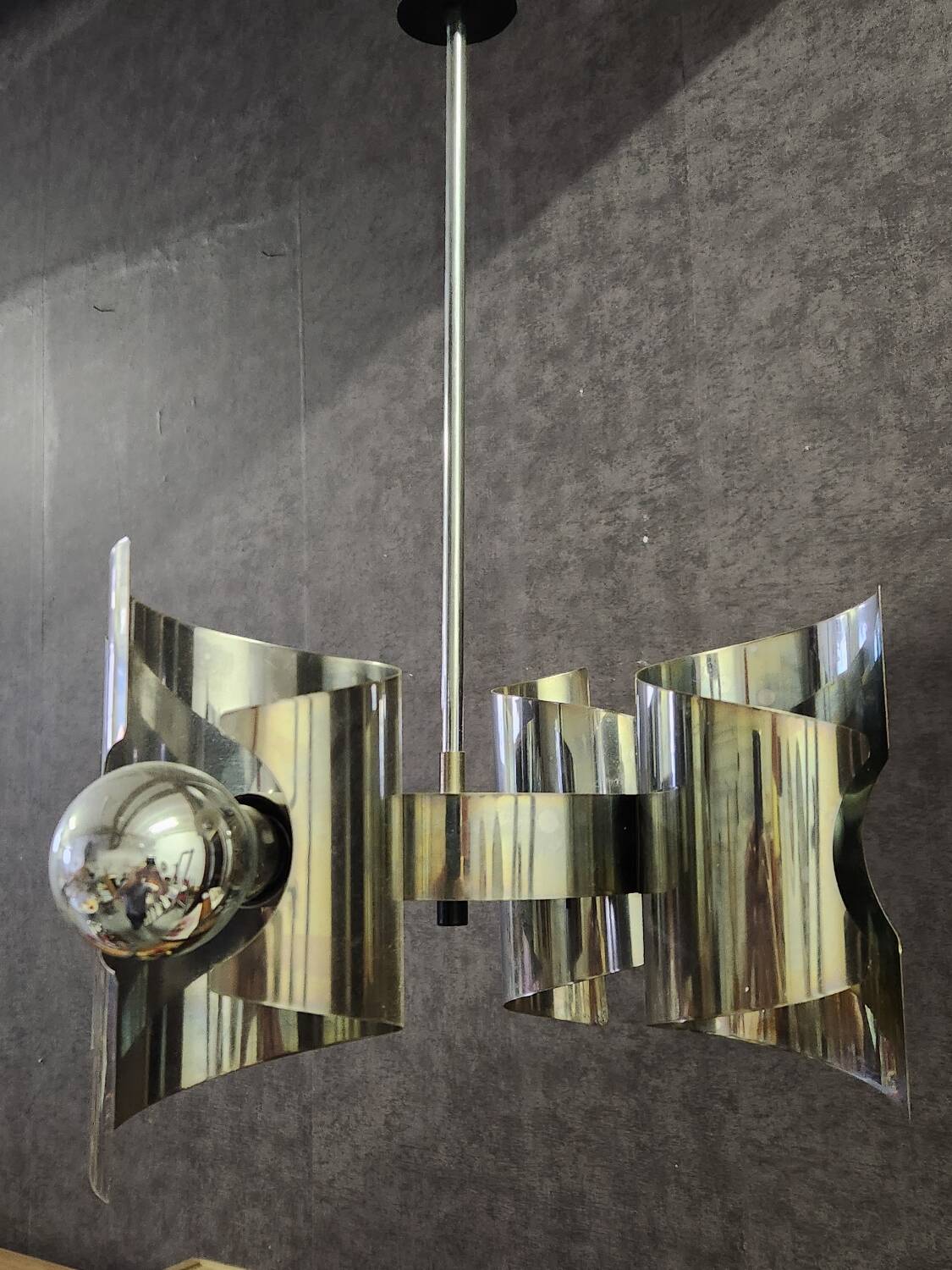 Vintage ceiling light with 4 lights, space age design.