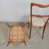 Scandinavian chairs skaï white
