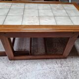 Scandinavian trundle coffee table
