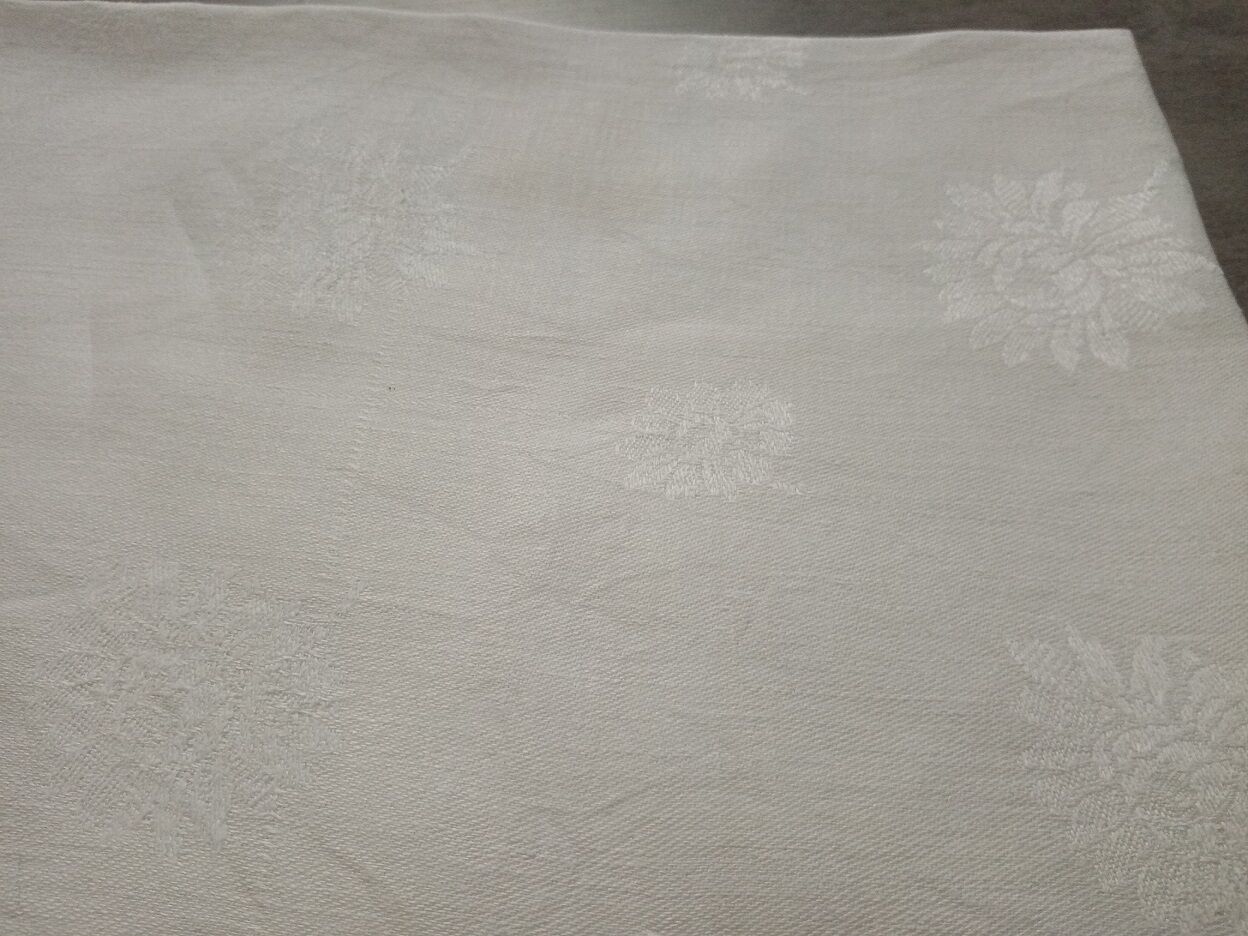 Set of 10 monogram embroidered towels CM and tablecloth