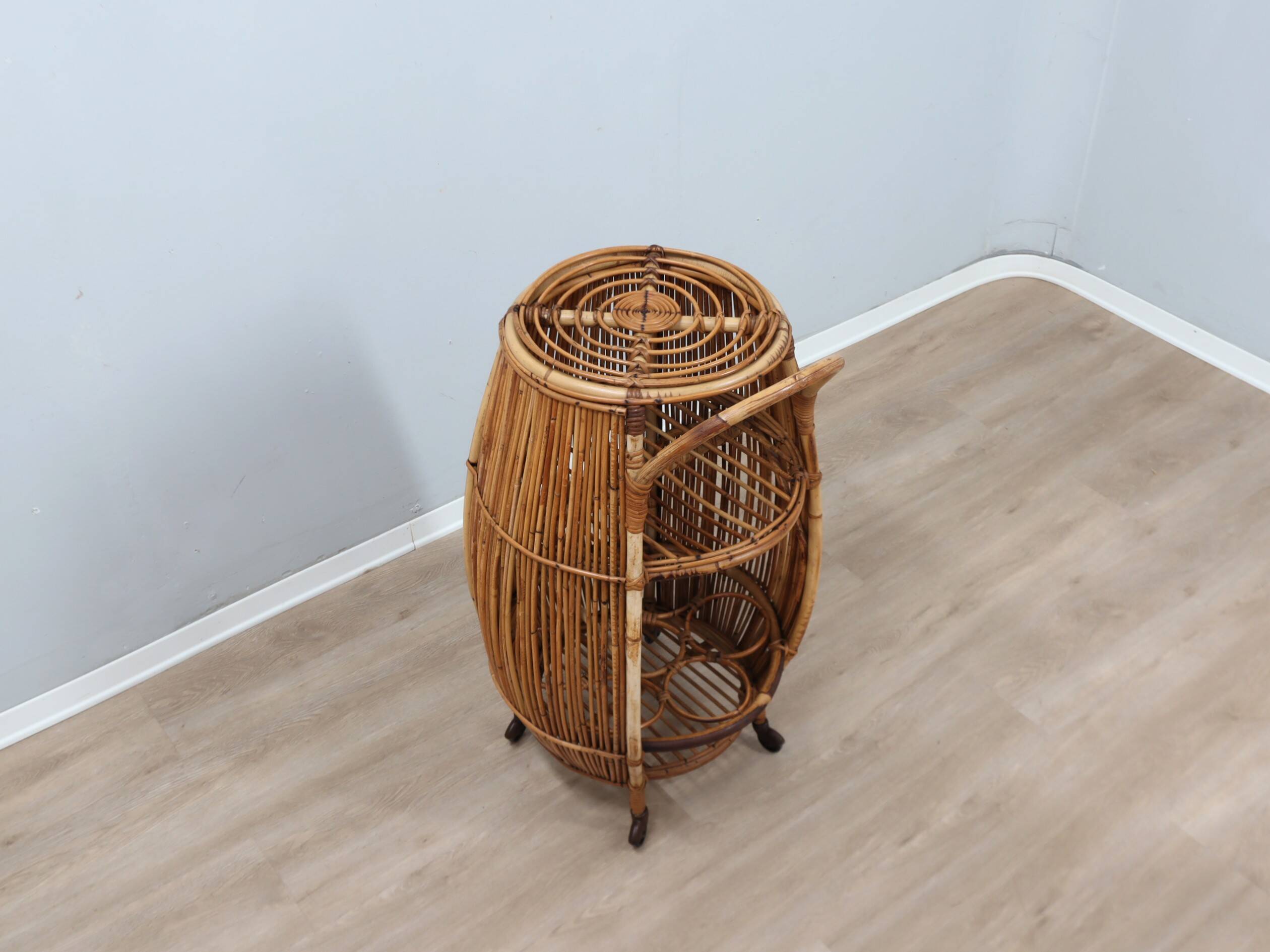 1960s Italian mid-century modern rattan barrel bar cart