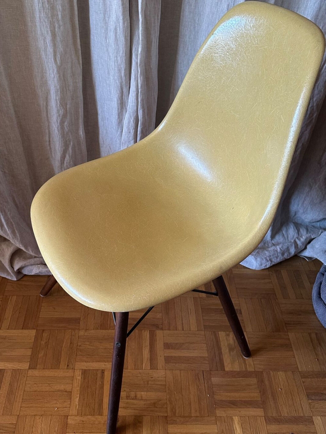 5 original EAMES chairs - HERMANN MILLER 1950