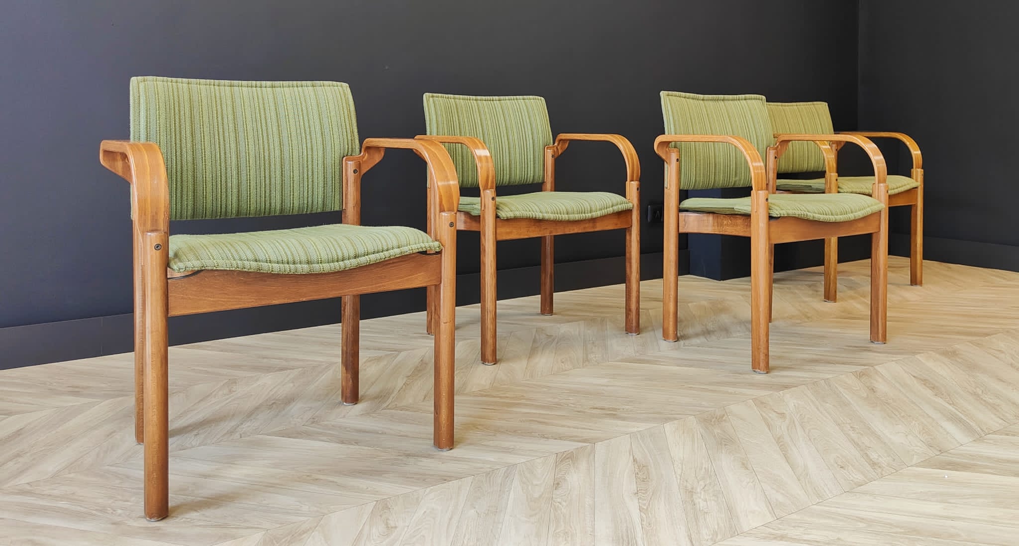 Four mid century armchairs vintage - set of 4 chairs