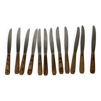 12 vintage knives