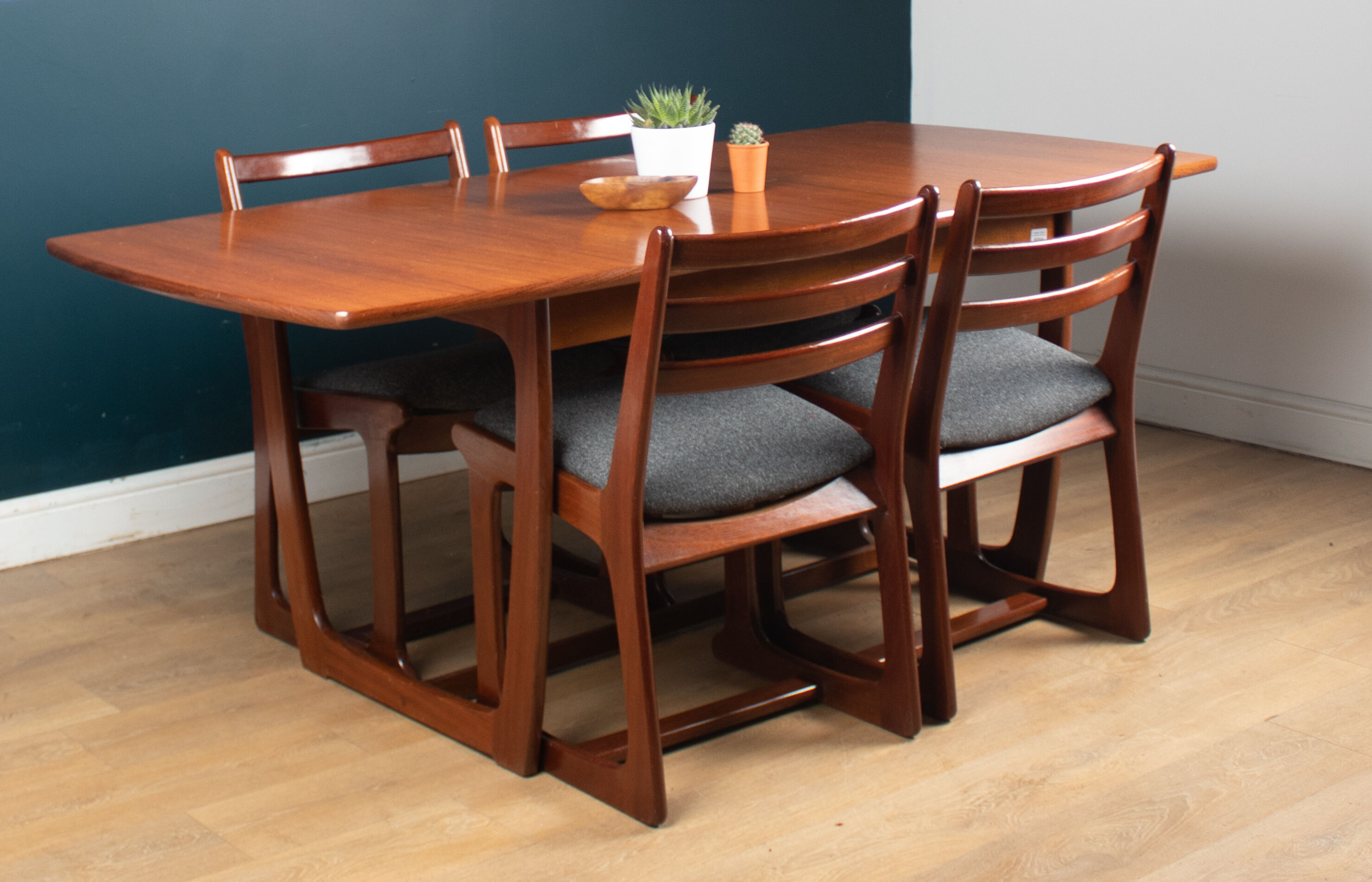 Retro teak 1960s portwood extending dining table & four chairs
