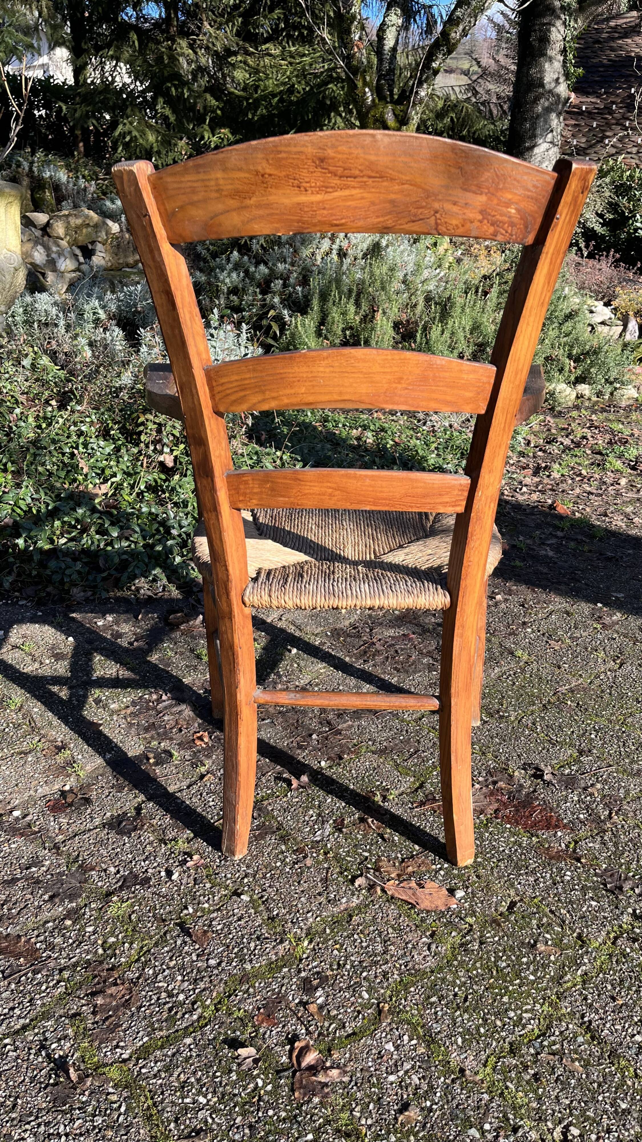Fauteuil campagnard ancien