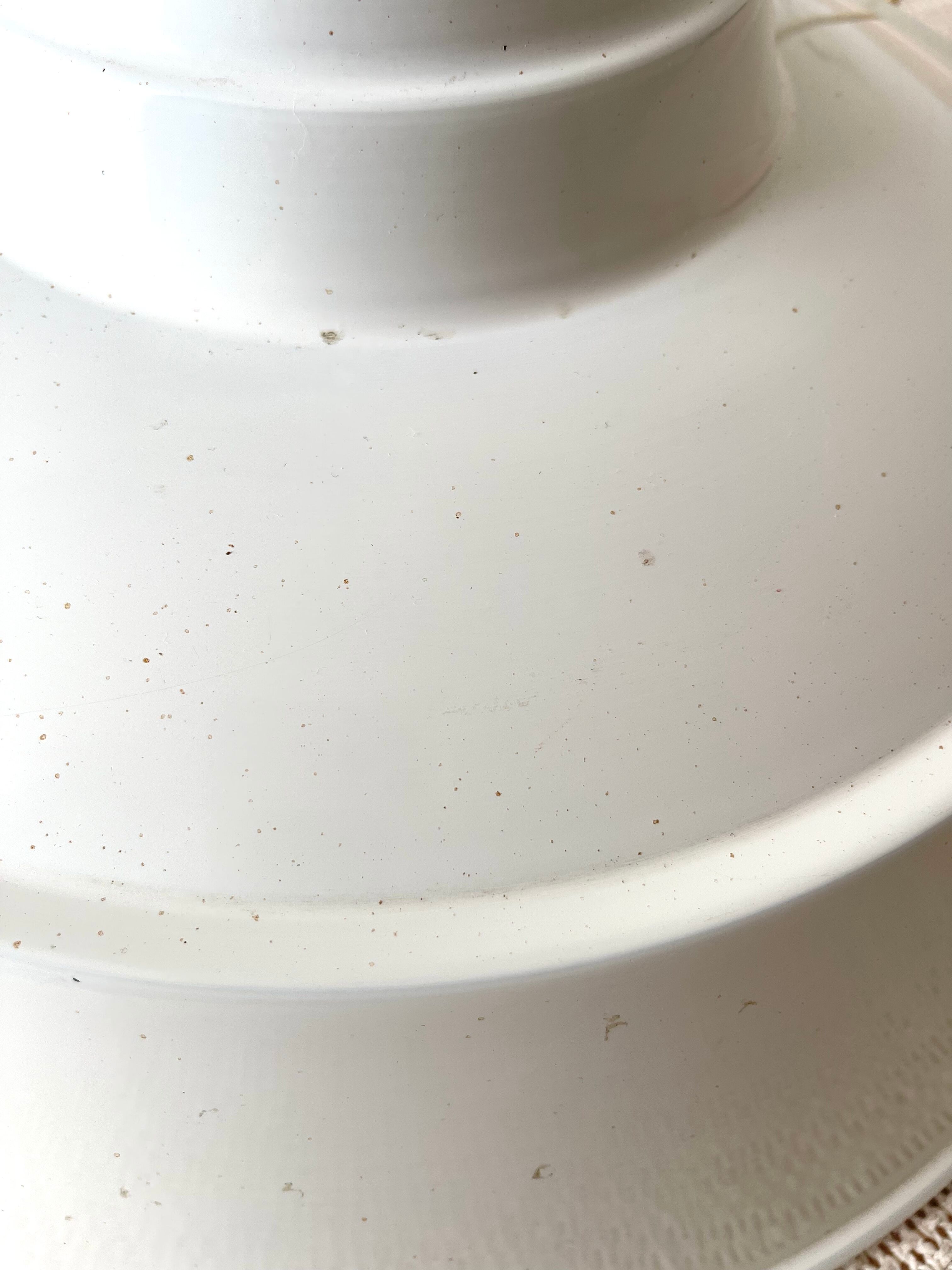 Metal suspension 1980