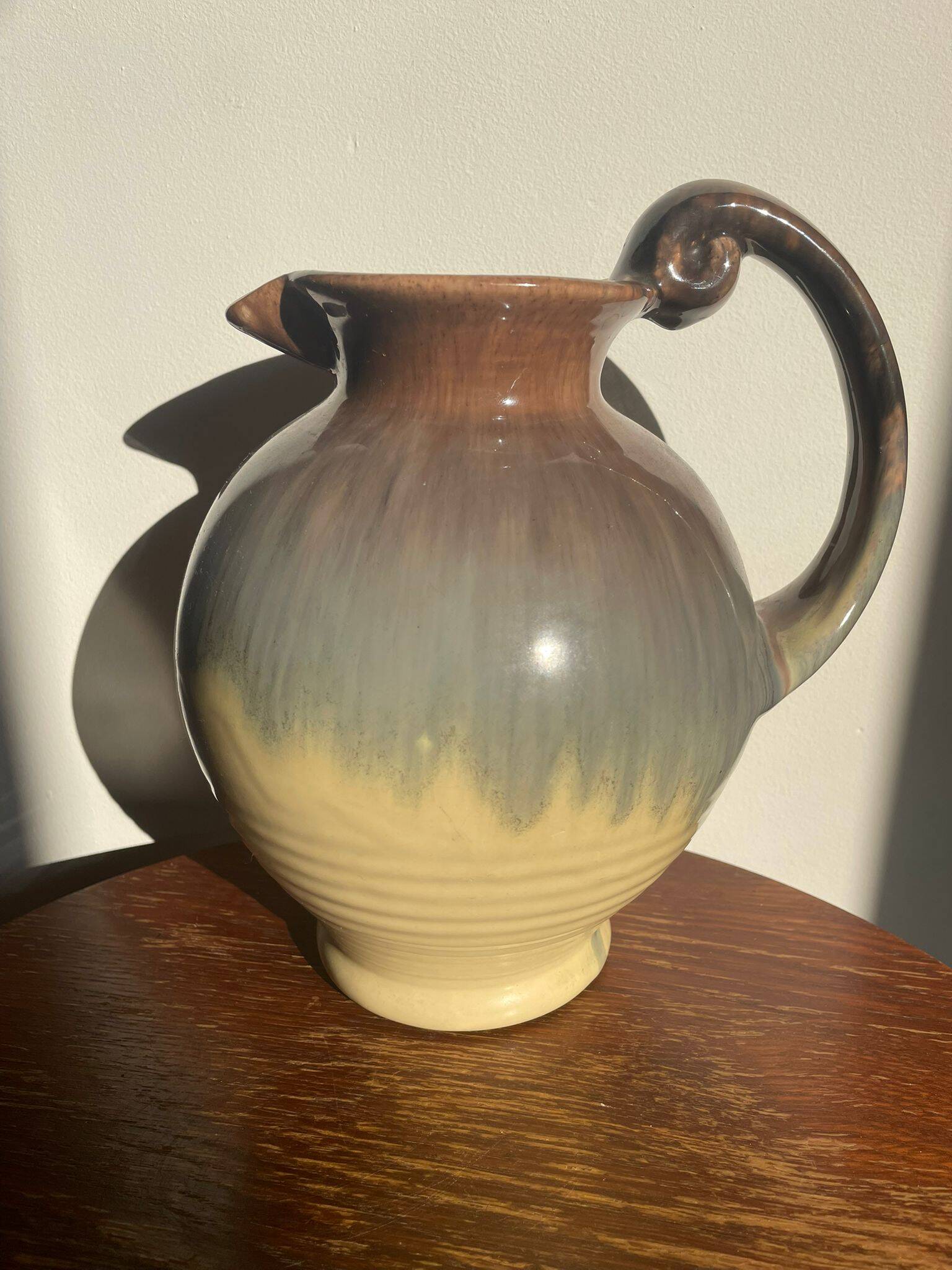Ceramic pitcher / carafe