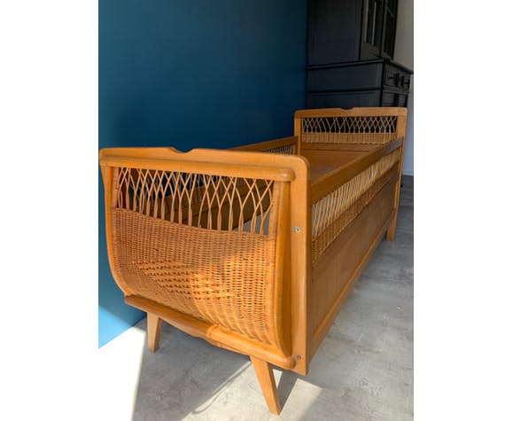 Rattan cot