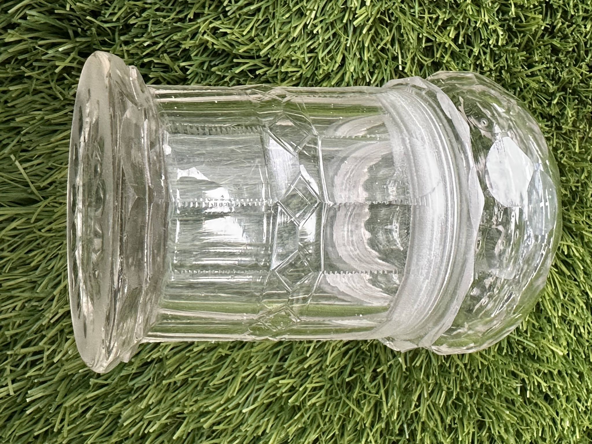 Saupoudreuse à sucre en cristal, XVIIIème siècle