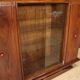 Vitrine italienne en bois du XXe siècle