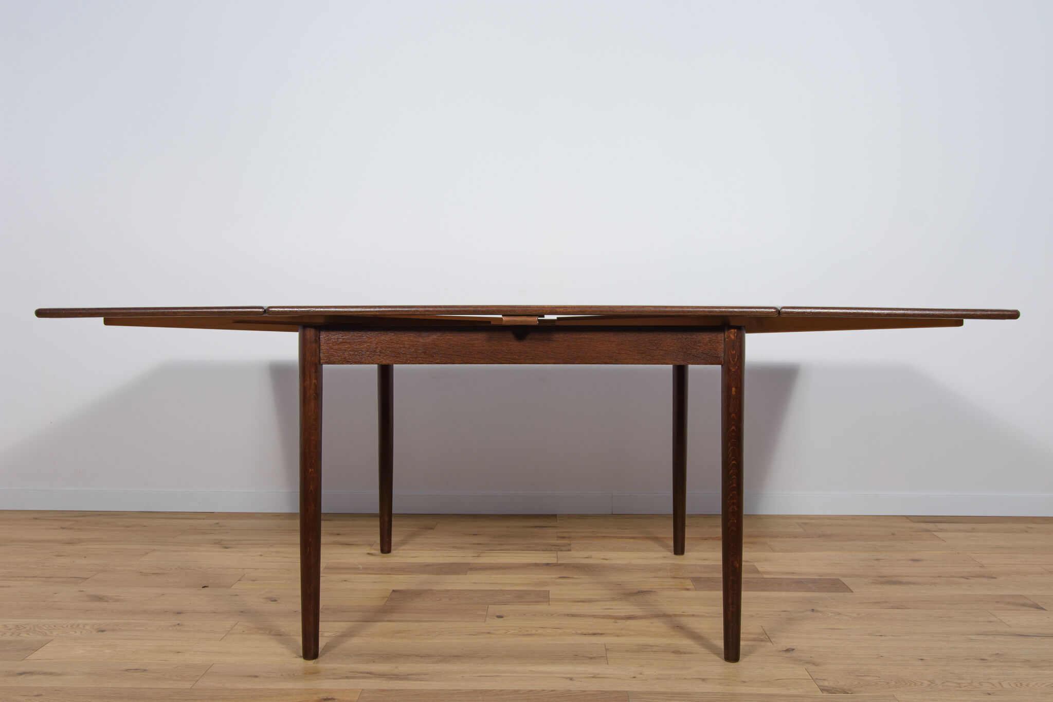Danish Oak Extendable Dining Table, 1960s