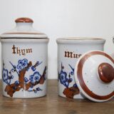 Spice pots