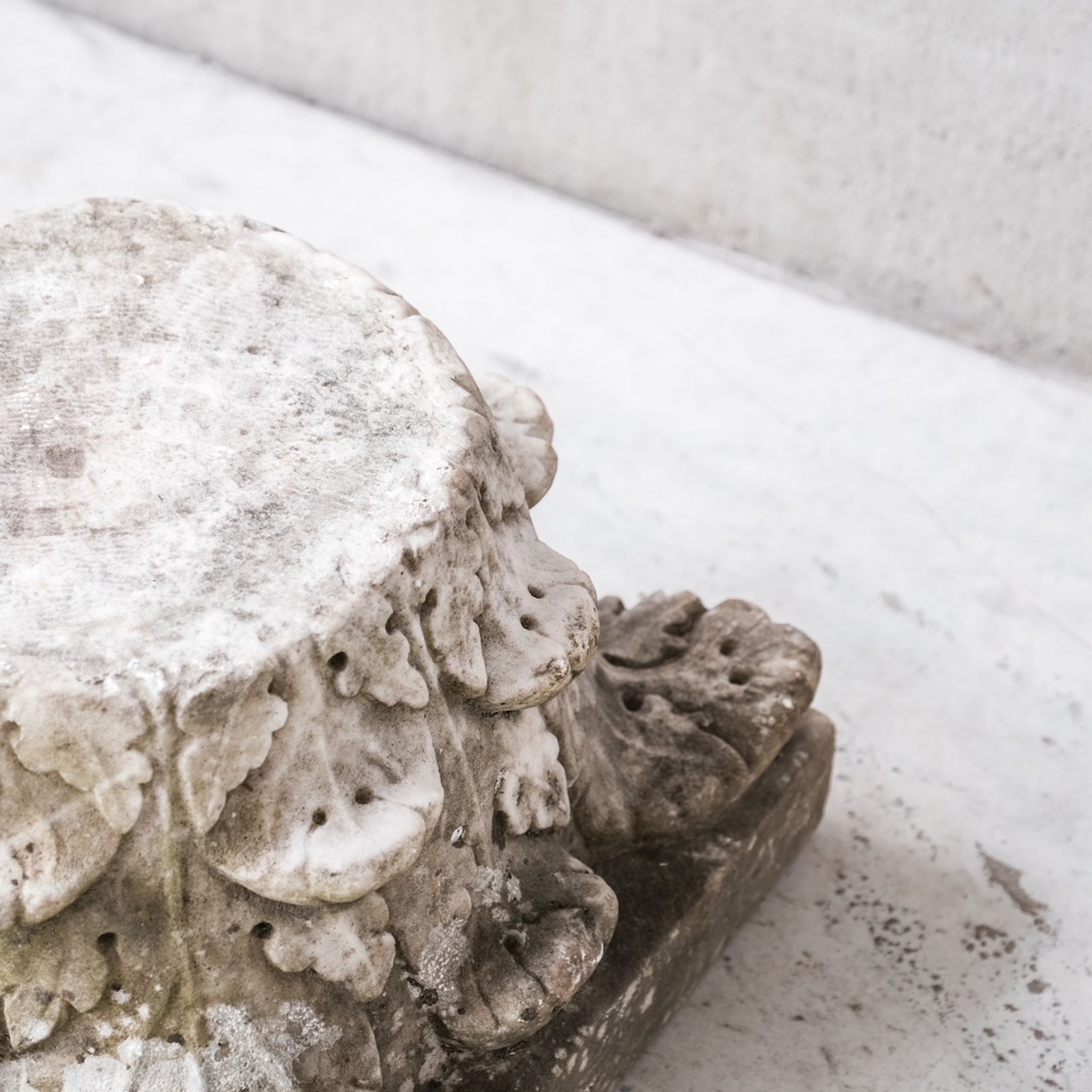 Antique french marble corinthian capital pedestal