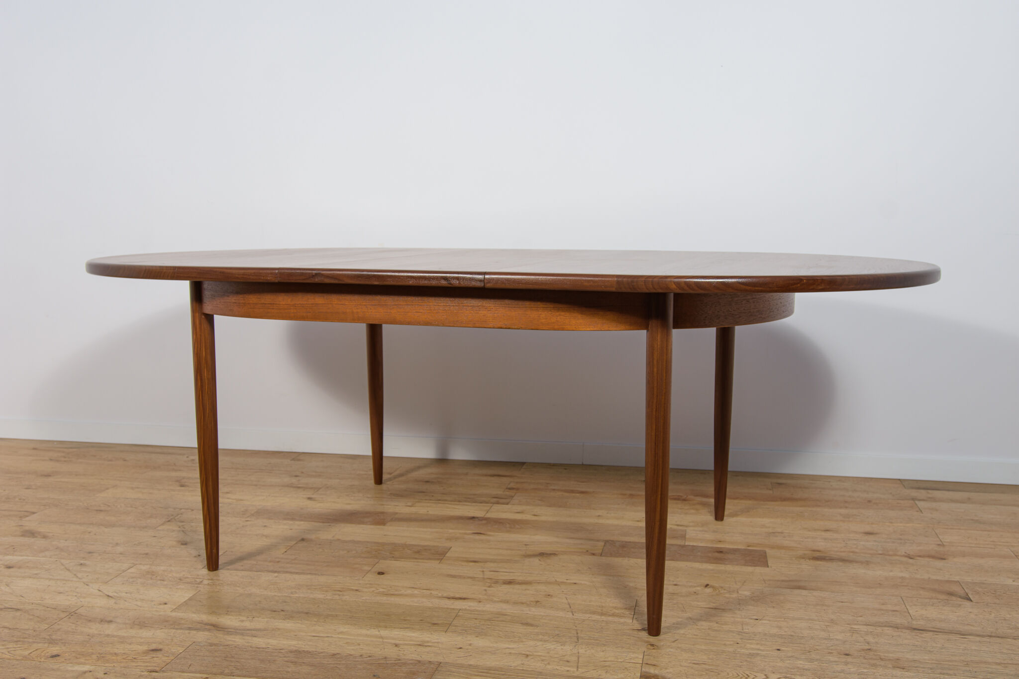 Mid-Century Modern Teak Oval Dining Table from G-Plan, United Kingdom, 1960s