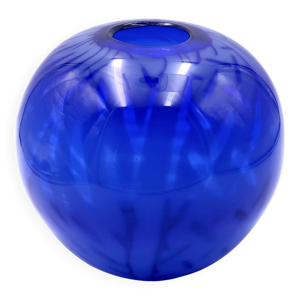 Imposant vase bleu en