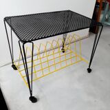 Vinyl disc storage coffee table