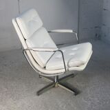 Armchair "Space Age"". Steel and imitation leather. Swivel. France, 70s